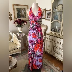 Party Time beautiful maxi cut out dress/side slit size 4